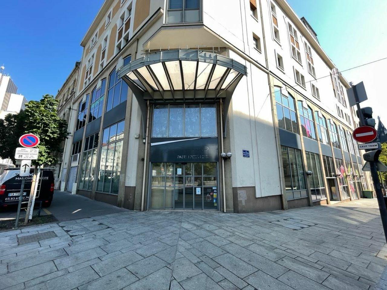 Commerce Nancy 983m² Location commerce Nancy Meurthe-et-Moselle OLCOM2204502 1